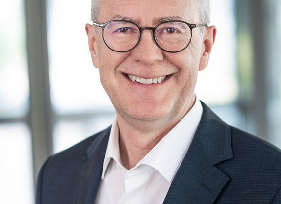  Markus Simmen