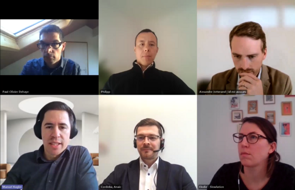  Six people in an online meeting on a split screen.