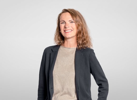  Claudia Lambrigger