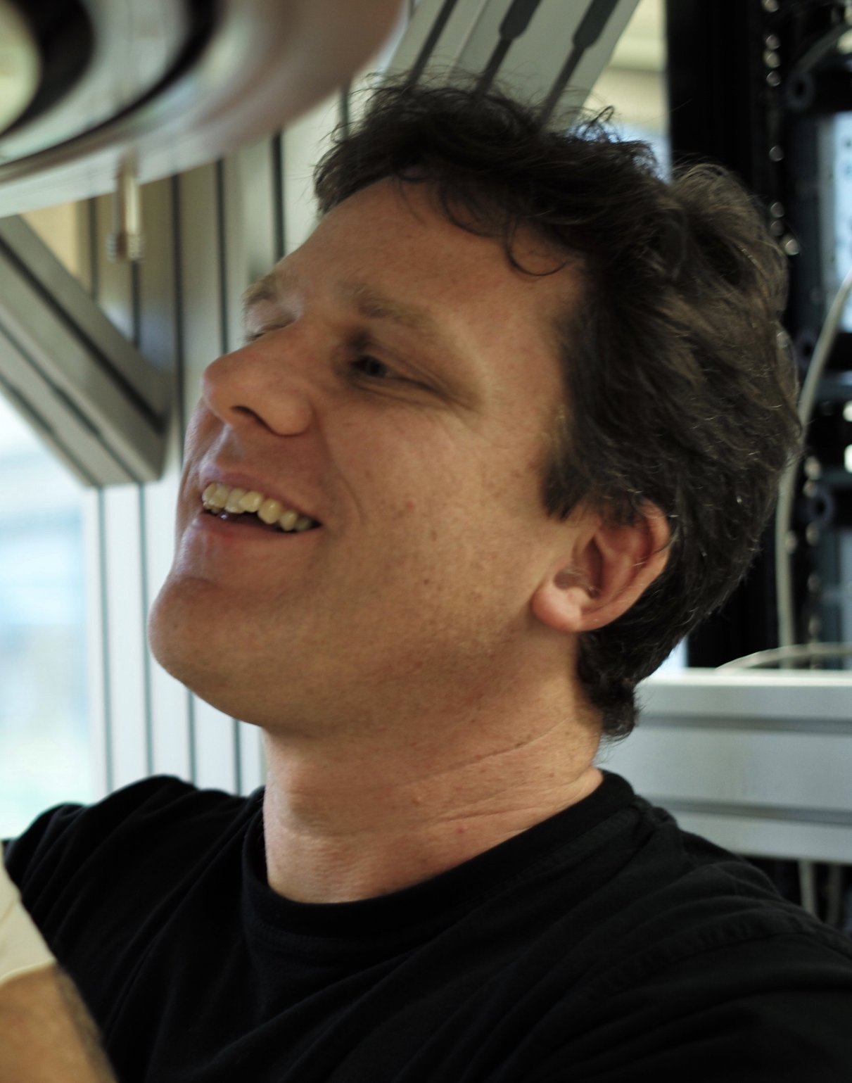 Dr. Andreas Fuhrer