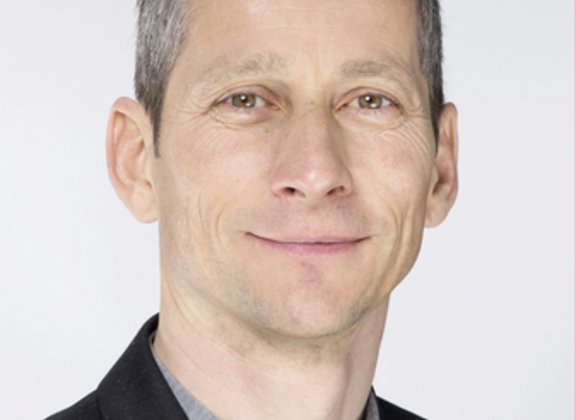 Prof. Dr. René Hüsler